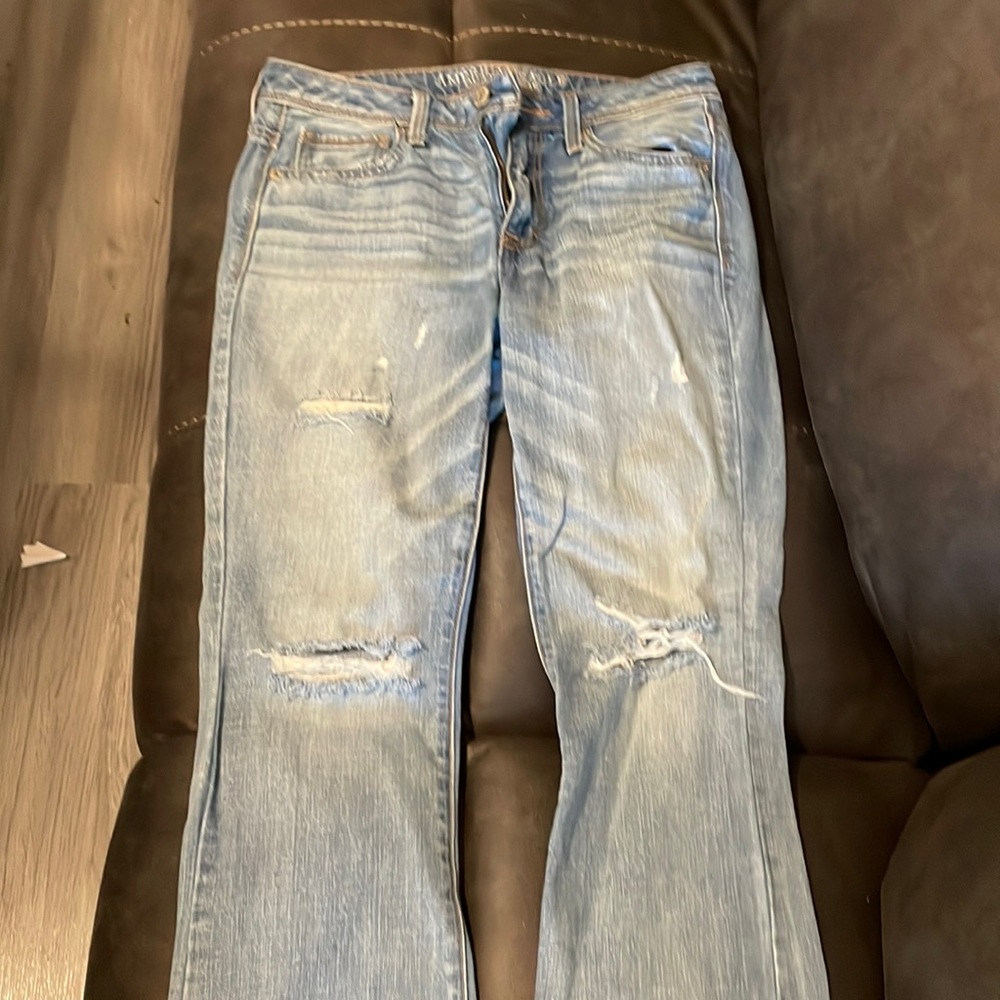EUC light colored jeans.